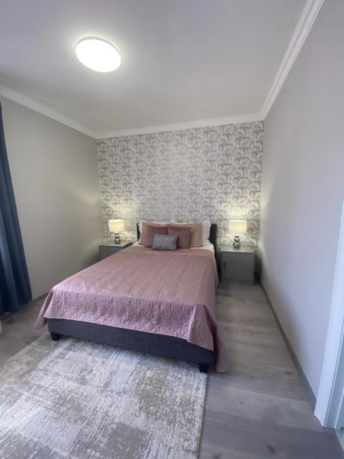 Oliaparman Apartment Eger Exterior photo